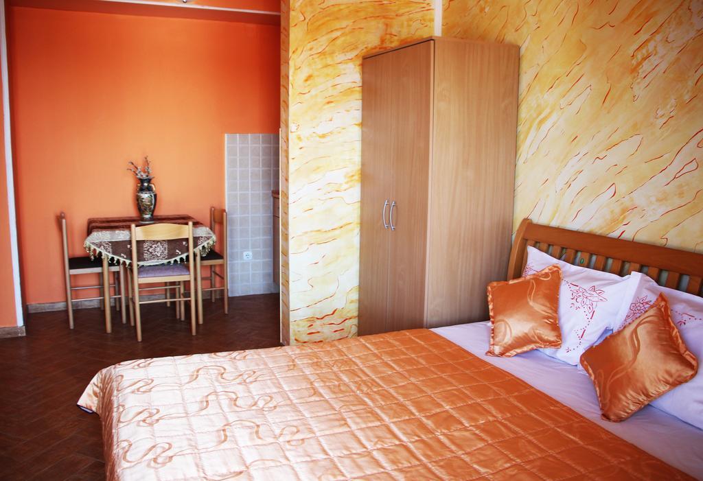 Alvanita Apartments ウルツィニ エクステリア 写真